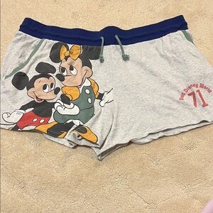 Authentic Disney Mickey and Minnie Gray Lounge Shorts Size XXL